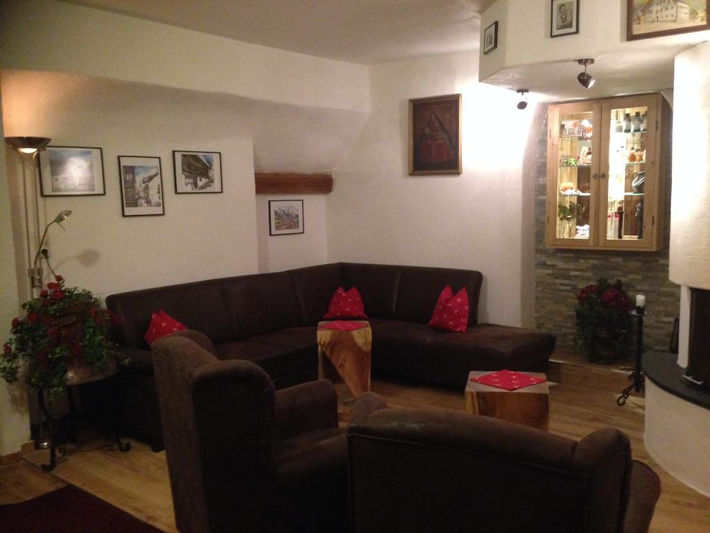 Hotel Schwarzer Adler Pettneu am Arlberg Dış mekan fotoğraf