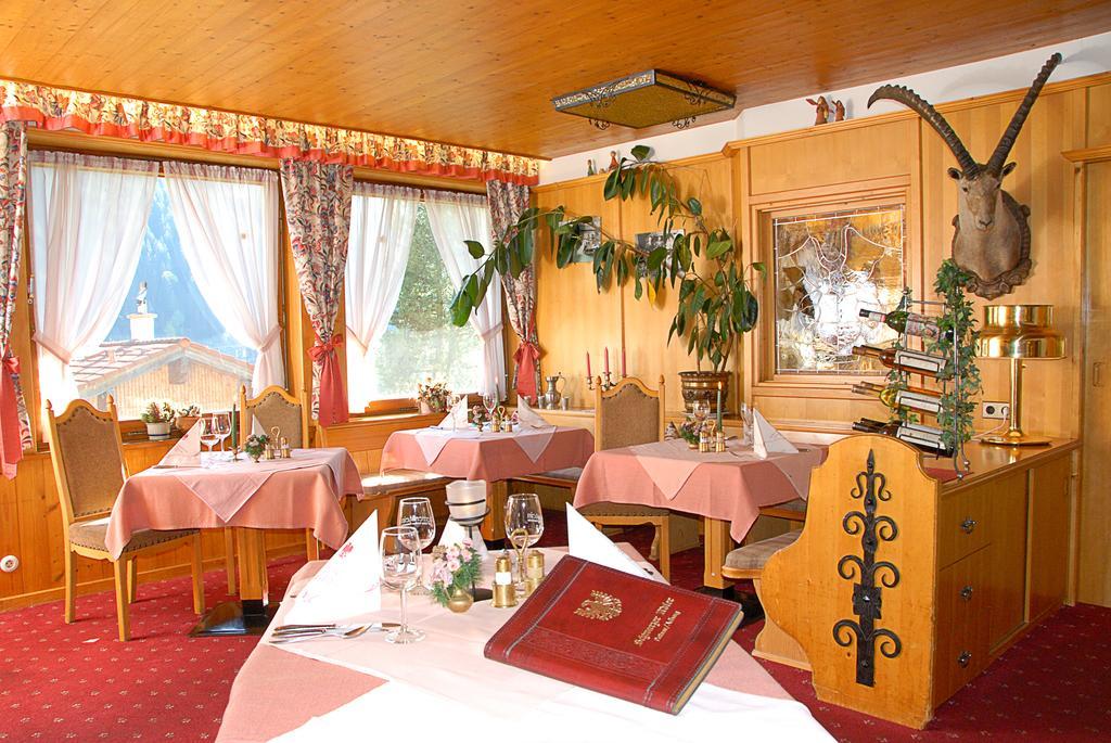 Hotel Schwarzer Adler Pettneu am Arlberg Dış mekan fotoğraf
