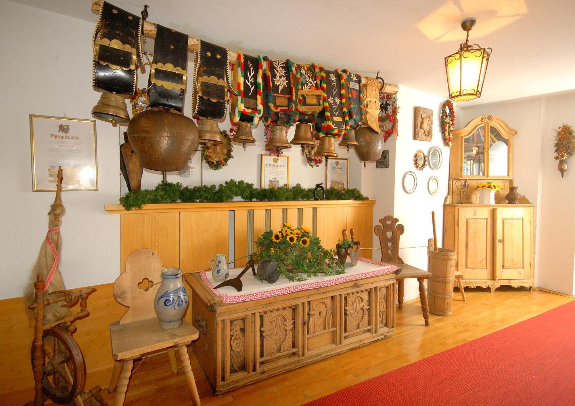 Hotel Schwarzer Adler Pettneu am Arlberg Dış mekan fotoğraf