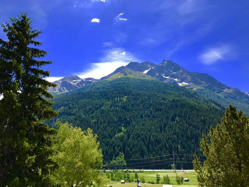 Hotel Schwarzer Adler Pettneu am Arlberg Dış mekan fotoğraf