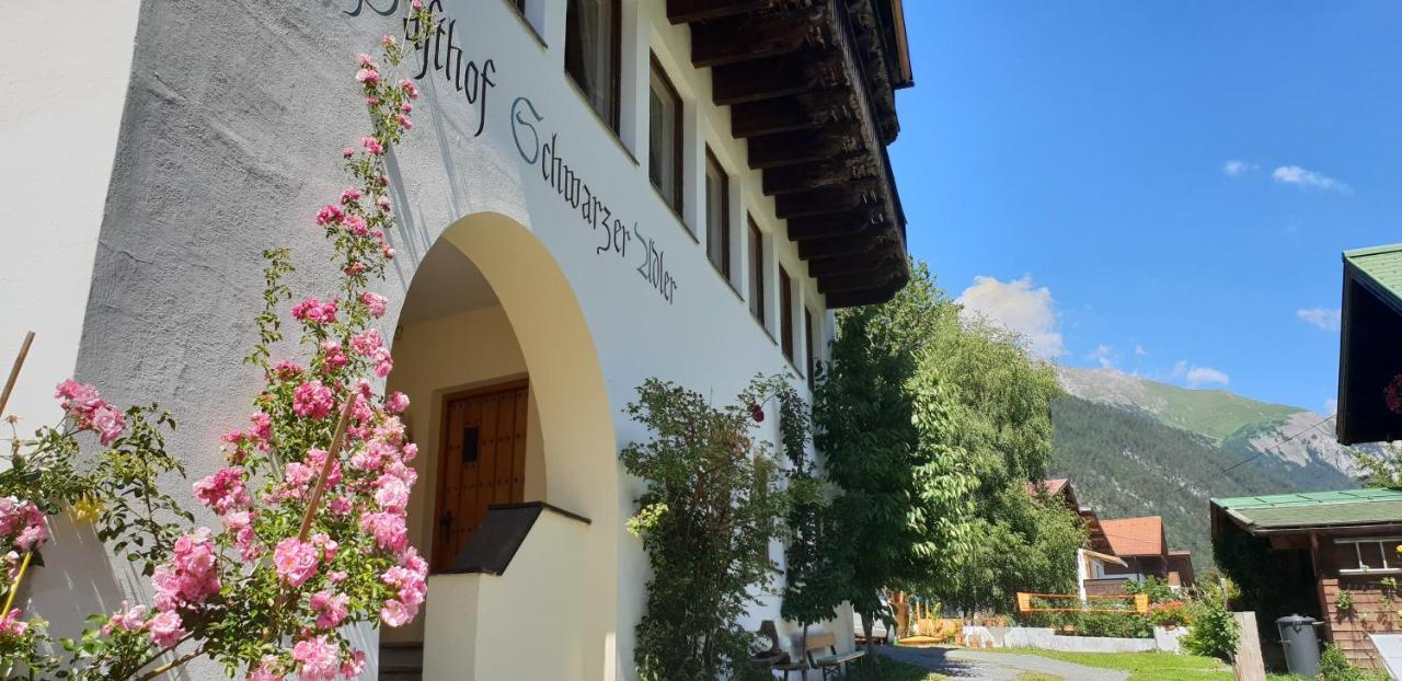 Hotel Schwarzer Adler Pettneu am Arlberg Dış mekan fotoğraf