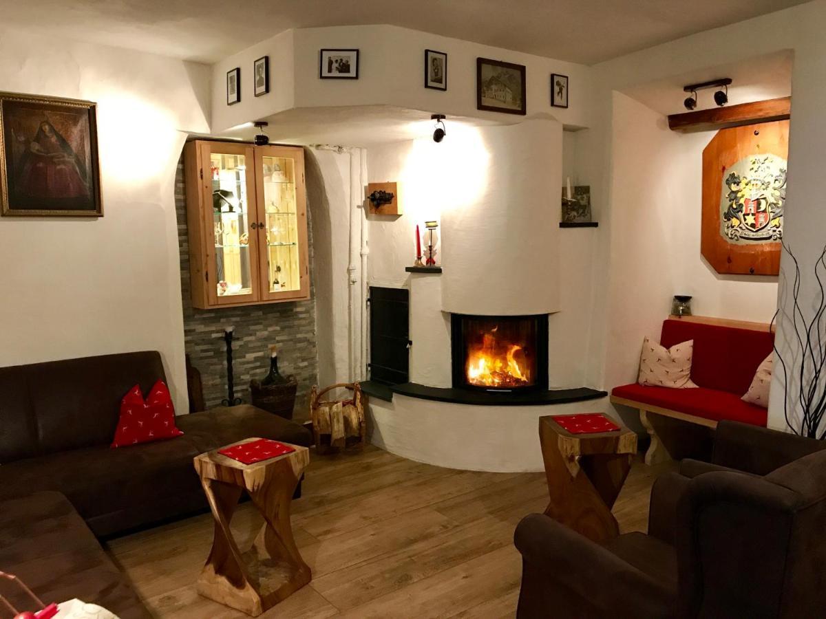 Hotel Schwarzer Adler Pettneu am Arlberg Dış mekan fotoğraf